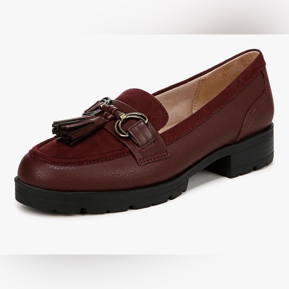 NEW…Life Stride Logan Burgundy Wine Tassel slip on Loafers women’s size 7M - Picture 1 of 12